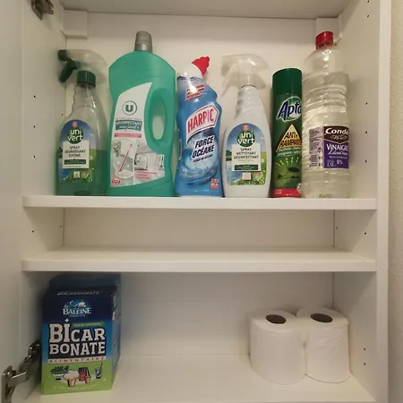 Lägenhet La Maison Bleue, Village Vacances, Piscine, Parking Saint-Geniez-dʼOlt