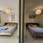 La Maison Bleue, Village Vacances, Piscine, Parking Saint-Geniez-dʼOlt