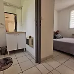 La Maison Bleue, Village Vacances, Piscine, Parking