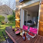 Apartament La Maison Bleue, Village Vacances, Piscine, Parking *