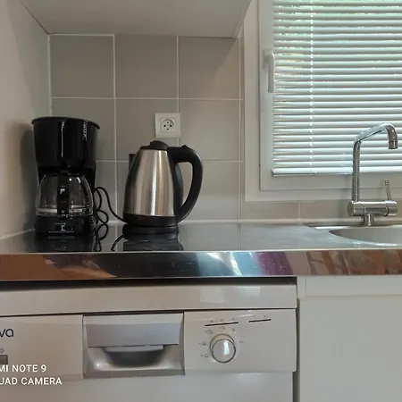 La Maison Bleue, Village Vacances, Piscine, Parking *