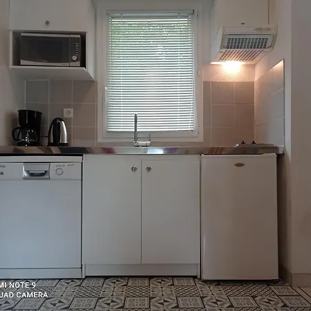 La Maison Bleue, Village Vacances, Piscine, Parking 公寓 *