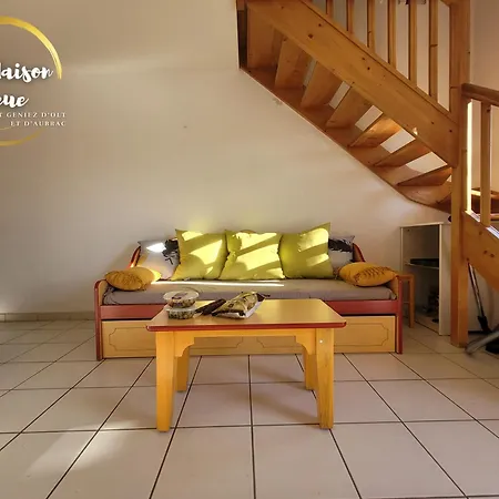 La Maison Bleue - Appartements Avec Piscine Dans La Vallee Du Lot Lejlighed Saint-Geniez-dʼOlt