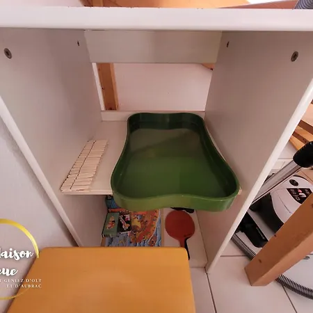 Lejlighed La Maison Bleue - Appartements Avec Piscine Dans La Vallee Du Lot *