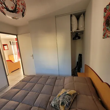 Apartamento Tourisme Vert, T2 Avec Piscines Dans Résidence Goelia Saint-Geniez-dʼOlt