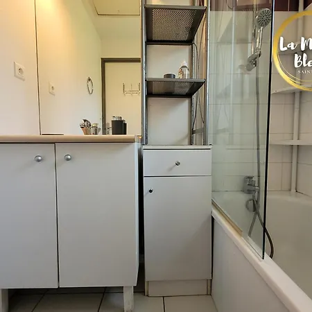 Apartamento Tourisme Vert, T2 Avec Piscines Dans Résidence Goelia Saint-Geniez-dʼOlt