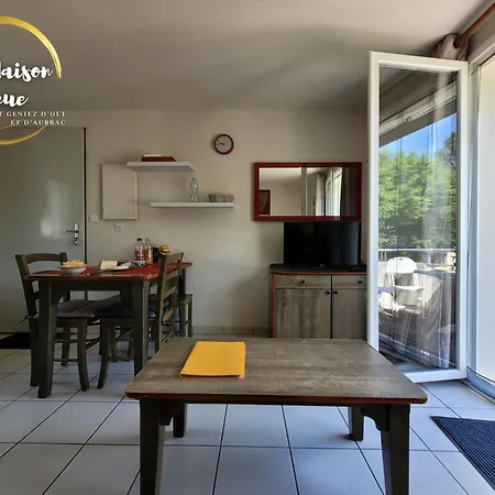 La Maison Bleue, Village Vacances, Piscine, Parking Apartamento Saint-Geniez-dʼOlt