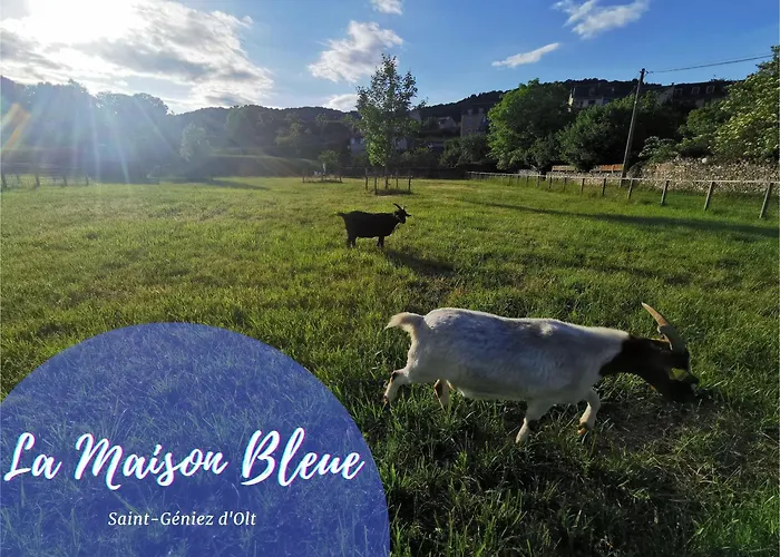 La Maison Bleue, Village Vacances, Piscine, Parking Daire Saint-Geniez-dʼOlt