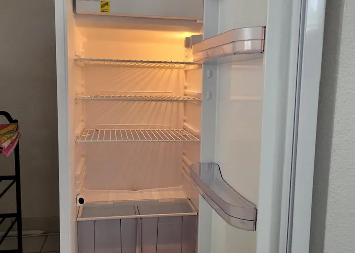 La Maison Bleue, Village Vacances, Piscine, Parking