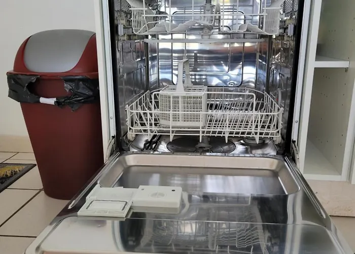 La Maison Bleue, Village Vacances, Piscine, Parking Daire *